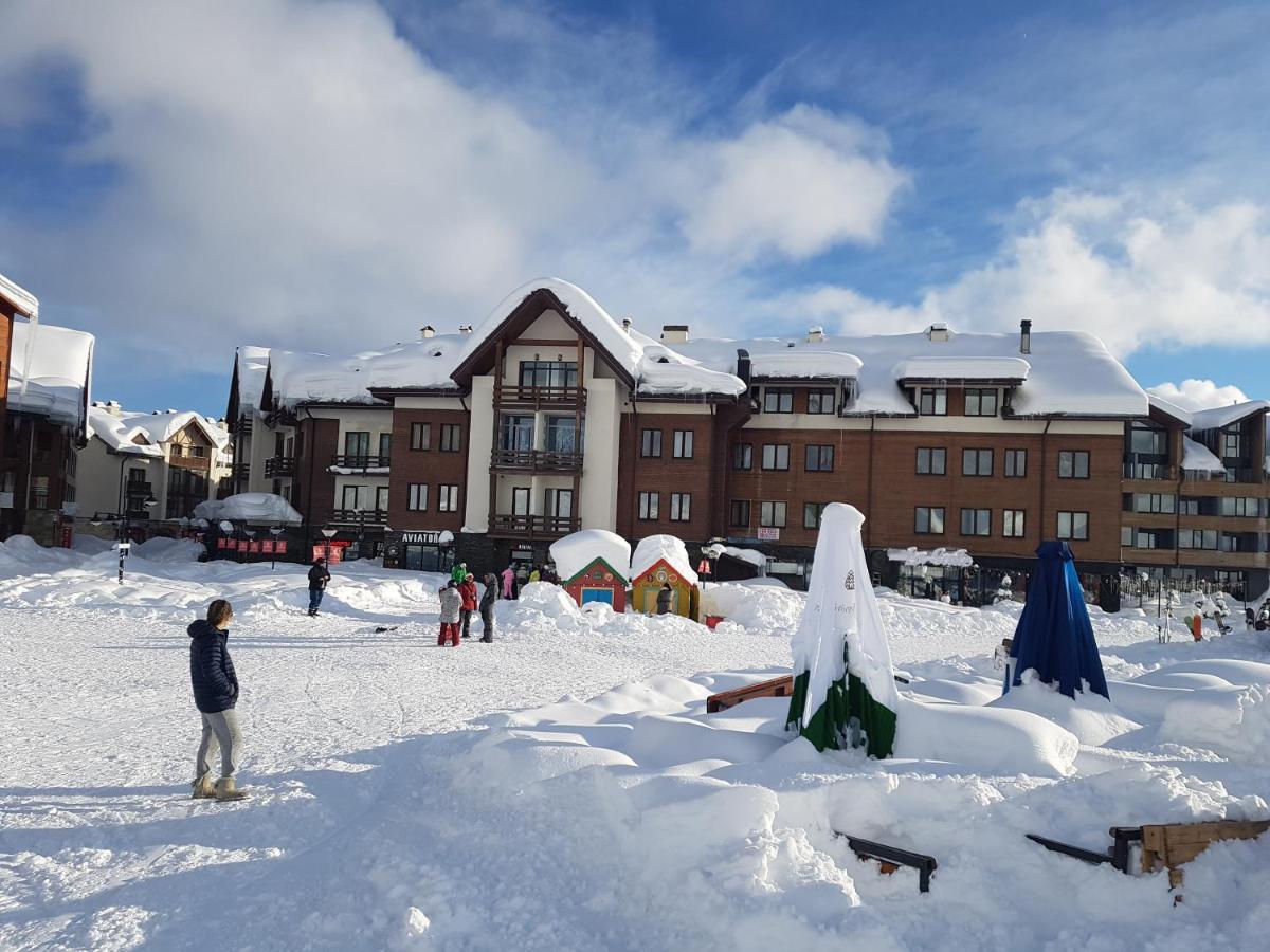 Happy Holidays Apartments In New Gudauri Luaran gambar