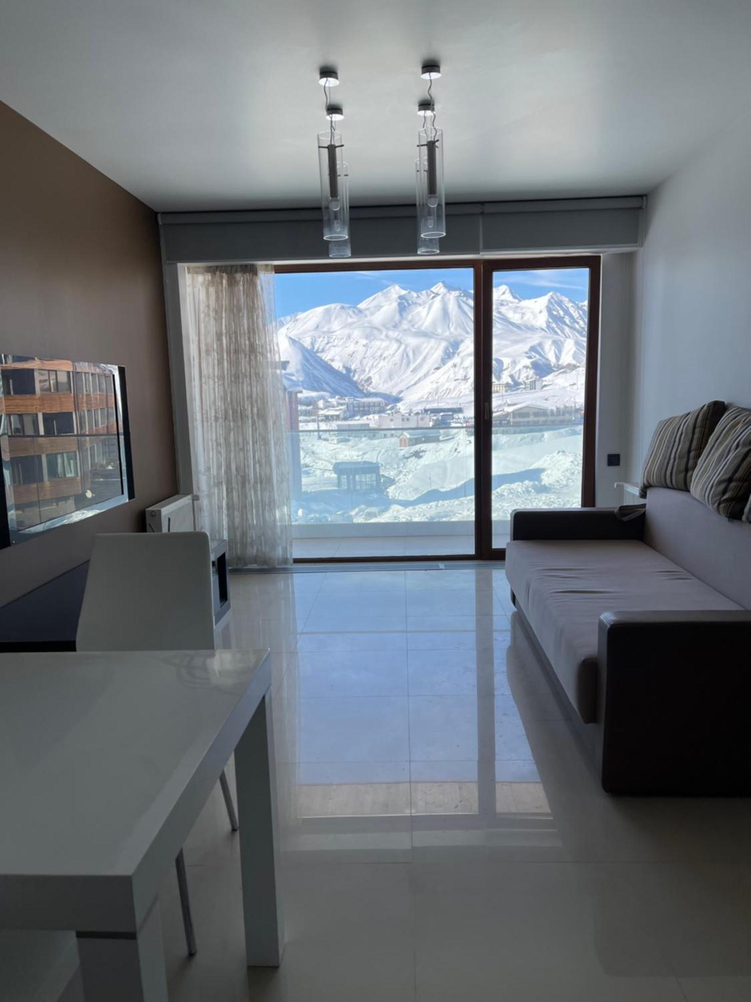 Happy Holidays Apartments In New Gudauri Luaran gambar