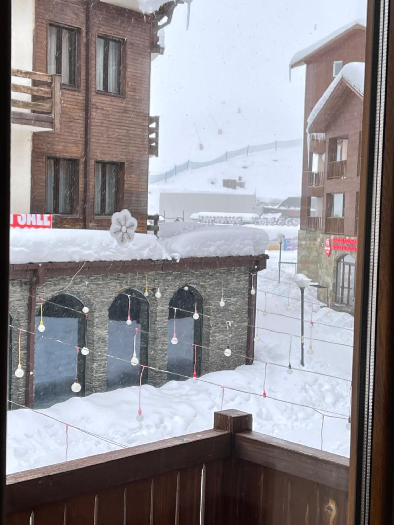 Happy Holidays Apartments In New Gudauri Bilik gambar